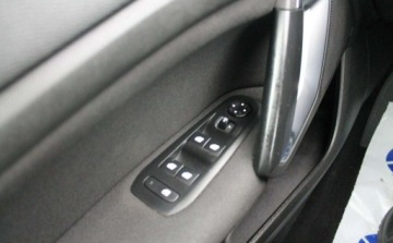 Peugeot 2018 Peugeot 308 1.6 Diesel 120KM, zdjęcie 15