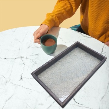 Многофункциональный деревянный поднос.