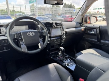 Toyota 2022 Toyota 4-Runner 4.0 V6 270 KM 40th Anniversary., zdjęcie 22