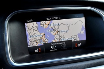 Volvo V40 II 2019 Volvo V40 2.0 T2 122KM RDesign Panorama Skóra, zdjęcie 31