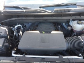Chevrolet Silverado II 2023 Chevrolet Silverado 2023r., 4x4, 6.2L 6.2 Benzyna 420KM, zdjęcie 11