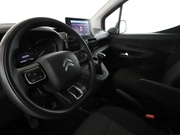 Citroen Berlingo III Van M 1.5 BlueHDi 130KM 2021 Citroen Berlingo navi klimatyzacja czujniki, zdjęcie 13
