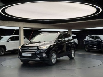 Ford Kuga II SUV Facelifting 2.0 TDCi 150KM 2018 Ford Kuga Titanium Kamera cofania CarPlay KeyLess Nawigacja dostawa