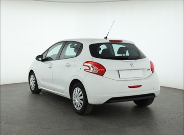 Peugeot 208 I Hatchback 5d 1.4 HDI 68KM 2013 Peugeot 208 1.4 HDI, Navi, Klima, Klimatronic, zdjęcie 3