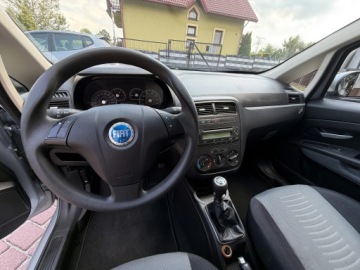 Fiat Punto Grande Punto Hatchback 5d 1.2 8v 65KM 2007 Fiat Grande Punto Tylko 167tyśkm! KLIMATYZACJA 1.2B 5DRZWI 2007 1WŁAŚCICIEL, zdjęcie 9