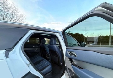 Land Rover Range Rover Velar SUV 2.0 SD4 240KM 2017 Land Rover Range Rover Velar Land Rover Range Rover Velar 2.0 SD4 R-Dynami, zdjęcie 32