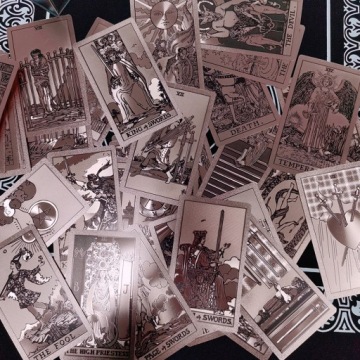 НАБОР КЛАССИЧЕСКИХ КАРТ ТАРО ГАДАНИЕ ТАРО СОЛНЦЕ ЗОЛОТАЯ ФОЛЬГА 78 КАРТ ПВХ