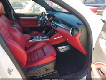 Alfa Romeo Stelvio SUV Facelifting 2.0 Turbo 280KM 2021 Alfa Romeo Stelvio Ti Sport 2021 2.0 Benzyna 280KM, zdjęcie 9