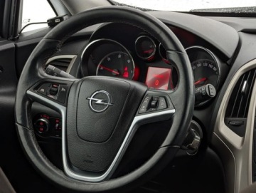 Opel Astra J Sports Tourer 2.0 CDTI ECOTEC 160KM 2010 Opel Astra Klima Navi Tempomat Serwis Gwarancja 2.0 Diesel 160KM, zdjęcie 22