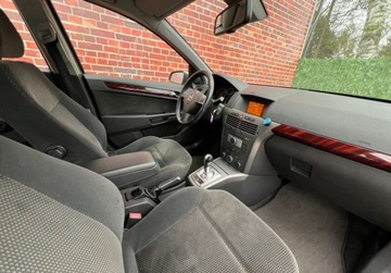 Opel Astra H Hatchback 5d 1.6 Twinport ECOTEC 105KM 2004 Opel Astra automat klima Alu Gwarancja w cenie Warszawa VWWL 1.6 Benzyna, zdjęcie 8
