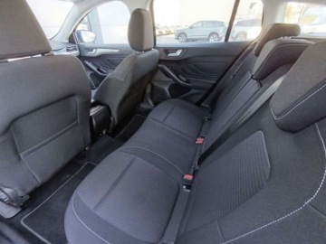 Ford Focus IV Kombi Facelifting 1.0 EcoBoost 125KM 2024 Ford Focus SW Ford Focus 1.0 EcoBoost 125KM TitaniumPakiet Winter Salon PL, zdjęcie 19