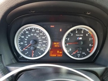 BMW Seria 3 E90-91-92-93 2011 BMW M3 BMW M3 E92, od ubezpieczalni 4.0 Benzyna 414KM, zdjęcie 9