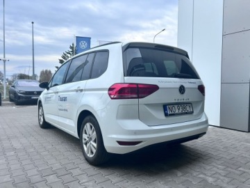 Volkswagen Touran III 1.5 TSI EVO 150KM 2024 Volkswagen Touran Special Edition 1.5 TSI EVO 150, zdjęcie 2