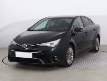 Toyota Avensis III Sedan Facelifting 2015 2.0 D-4D 143KM 2015 Toyota Avensis 2.0 D-4D, Salon Polska, zdjęcie 1