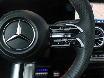 Mercedes GLB SUV 1.3 200 163KM 2025 MERCEDES-BENZ GLB 200 AMG Line Suv 1.3 (163KM) 2025, zdjęcie 8