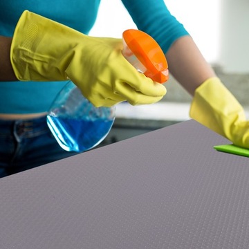 Коврик для шкафа, коробки для обуви, шкаф, черные полки