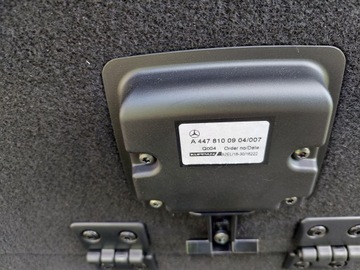 MERCEDES VITO V-CLASS W447 ЗАДНЯЯ ПОЛКА
