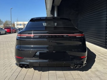 Porsche Cayenne III SUV Facelifting 3.0 353KM 2025 PORSCHE Cayenne Coupe Black Edition Suv 2.0 (353KM) 2025, zdjęcie 3
