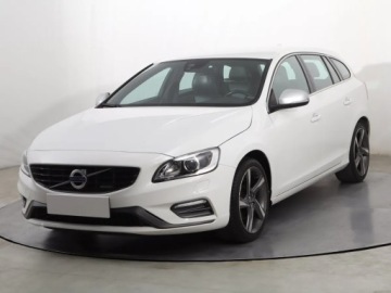 Volvo V60 I Kombi Facelifting 1.6 T3 150KM 2014 Volvo V60 T3 1.6, Salon Polska, Skóra, Navi, zdjęcie 1