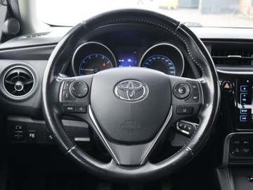 Toyota Auris II Touring Sports Facelifting 1.33 Dual VVT-i 99KM 2017 Toyota Auris 1.3 Dual VVT-i, Salon Polska, zdjęcie 14