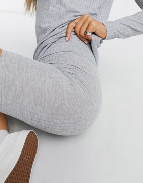 MISS SELFRIDGE LEGGINSY KRÓTKIE PRĄŻKOWANE 36 VAG