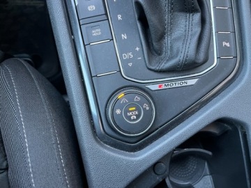 Volkswagen Tiguan Allspace SUV 2.0 TDI 190KM 2020 Volkswagen Tiguan Allspace 2.0 diesel 190 KM automat 4 Motion R - LINE, zdjęcie 19