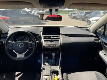 Lexus NX I SUV Facelifting 300h 197KM 2018 Lexus NX 300H Hybryda Automat 197KM, zdjęcie 11