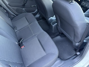 Peugeot 208 I Hatchback 5d Facelifting 1.2 PureTech 82KM 2016 Peugeot 208 1.2 VTi, zdjęcie 9