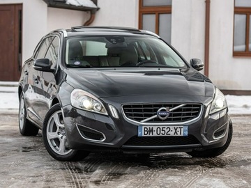 Volvo V60 I Kombi 1.6 T4 180KM 2012 Volvo V60 1.6T 180KM Summum ! Full Opcja Super !, zdjęcie 3