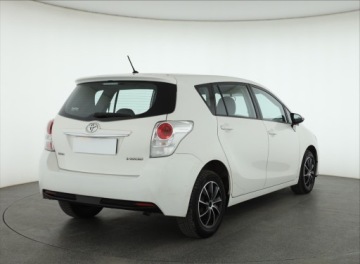 Toyota Verso Minivan Facelifting 1.6 D-4D 112KM 2014 Toyota Verso 1.6 D-4D, Salon Polska, Serwis ASO, zdjęcie 4