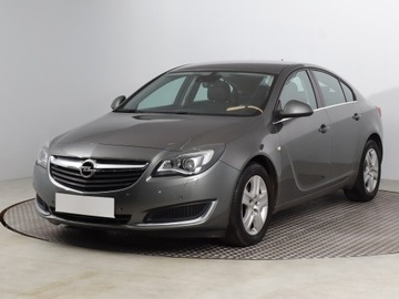 Opel Insignia I Hatchback Facelifting 2.0 CDTI Ecotec 170KM 2016 Opel Insignia 2.0 CDTI, Salon Polska, zdjęcie 1