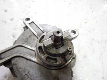 VACUM POMPA TOYOTA AURIS 07-12