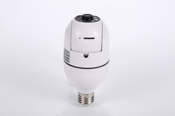 ВРАЩАЮЩАЯСЯ КАМЕРА, СКРЫТАЯ В ЛАМПОЧКЕ NIGHT LIVE WIFI