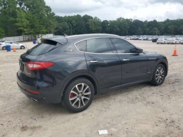 Maserati Levante 2019 Maserati Levante 2019 Maserati Levante LUXURY 3.0 Benzyna 345KM, zdjęcie 4
