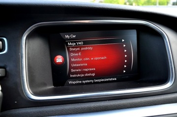 Volvo V40 II 2019 Volvo V40 2.0 T2 122KM RDesign Panorama Skóra, zdjęcie 27