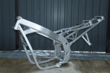 SUZUKI GS 500 89-04 РАМА + ДОКУМЕНТЫ