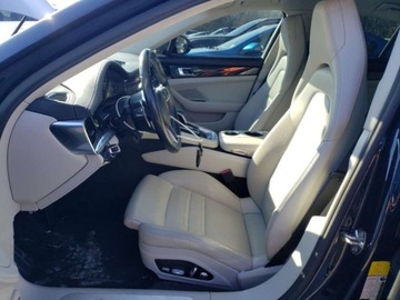 Porsche Panamera II Liftback 3.0 330KM 2018 Porsche Panamera 4 2018 3.0l 3.0 Benzyna 330KM, zdjęcie 7