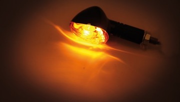 Kierunkowskazy uniwersalne czarne moto halogen