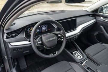 Skoda Octavia IV Liftback 1.5 TSI EVO 150KM 2025 Škoda Octavia Skoda Octavia Combi Edition 130, zdjęcie 9