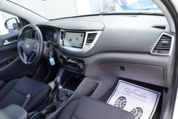 Hyundai Tucson III SUV 1.7 CRDI 115KM 2016 Hyundai Tucson Duza NaviKlimatronicGrzane FoteleAsystentyTempomatFull Serw, zdjęcie 8