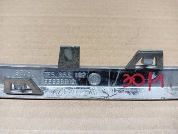 M30 LIŠTA PRAVÁ CHRÓM MASKA VW T6 7E5853102