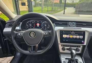 Volkswagen Passat B8 Variant 2.0 TDI BlueMotion SCR 150KM 2017 Volkswagen Passat Variant 2.0 TDI SCR DSG, zdjęcie 14