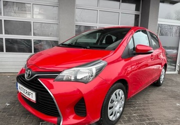 Toyota Yaris III Hatchback 5d Facelifting 1.0 VVT-i 69KM 2016 Toyota Yaris Salon Polska, Serwis ASO, Czujniki park. 1 rej IV 2017r. 69KM, zdjęcie 16