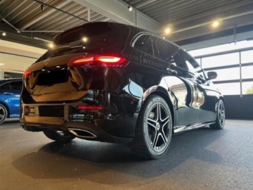 Mercedes Klasa B W247 Sports Tourer Facelifting 2.0 220 190KM 2025 B Klasa 220 4-Matic AMG Line 2.0 (190KM) 2025, zdjęcie 1