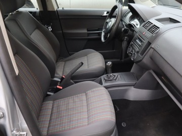 Volkswagen Polo IV Hatchback 1.4 TDI 70KM 2006 VW Polo 1.4 TDI, Klima, El. szyby, zdjęcie 8