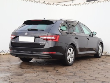 Skoda Superb III Kombi 1.6 TDI 120KM 2017 Skoda Superb 1.6 TDI, Navi, Xenon, Bi-Xenon, zdjęcie 4