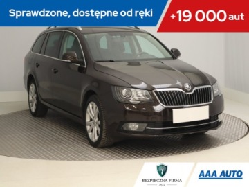 Skoda Superb II Outdoor 2.0 TDI CR DPF  140KM 2015 Skoda Superb 2.0 TDI, DSG, Xenon, Bi-Xenon, Klima