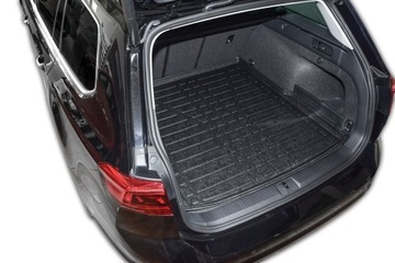 VW PASSAT B8 COMBI 2014 ГОДА, КОВРИК В БАГАЖНИКЕ