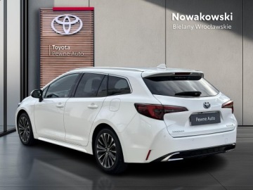 Toyota Corolla XII TS Kombi Facelifting 1.8 Hybrid 140KM 2023 Toyota Corolla 1.8 Hybrid Style Seria E21 (2019-), zdjęcie 1