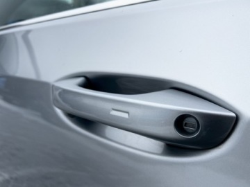 Volkswagen Golf VIII Variant 1.5 eTSI 150KM 2022 Volkswagen Golf APP!Tempomat ACC!Ambiente!Podgrzew, zdjęcie 33